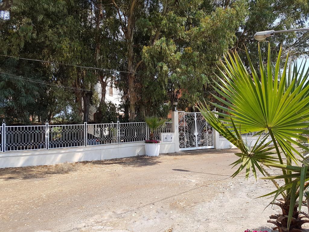 Villa Sulla Spiaggia Tra Catania E Siracusa أغنون باني المظهر الخارجي الصورة